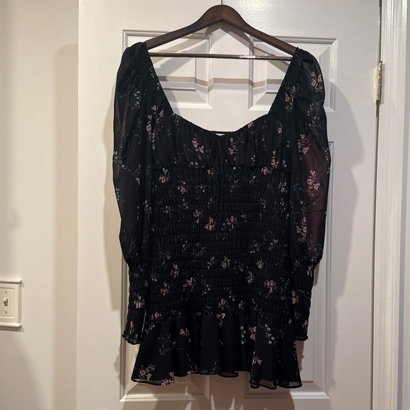 Black peasant dress - Picture 4 of 4